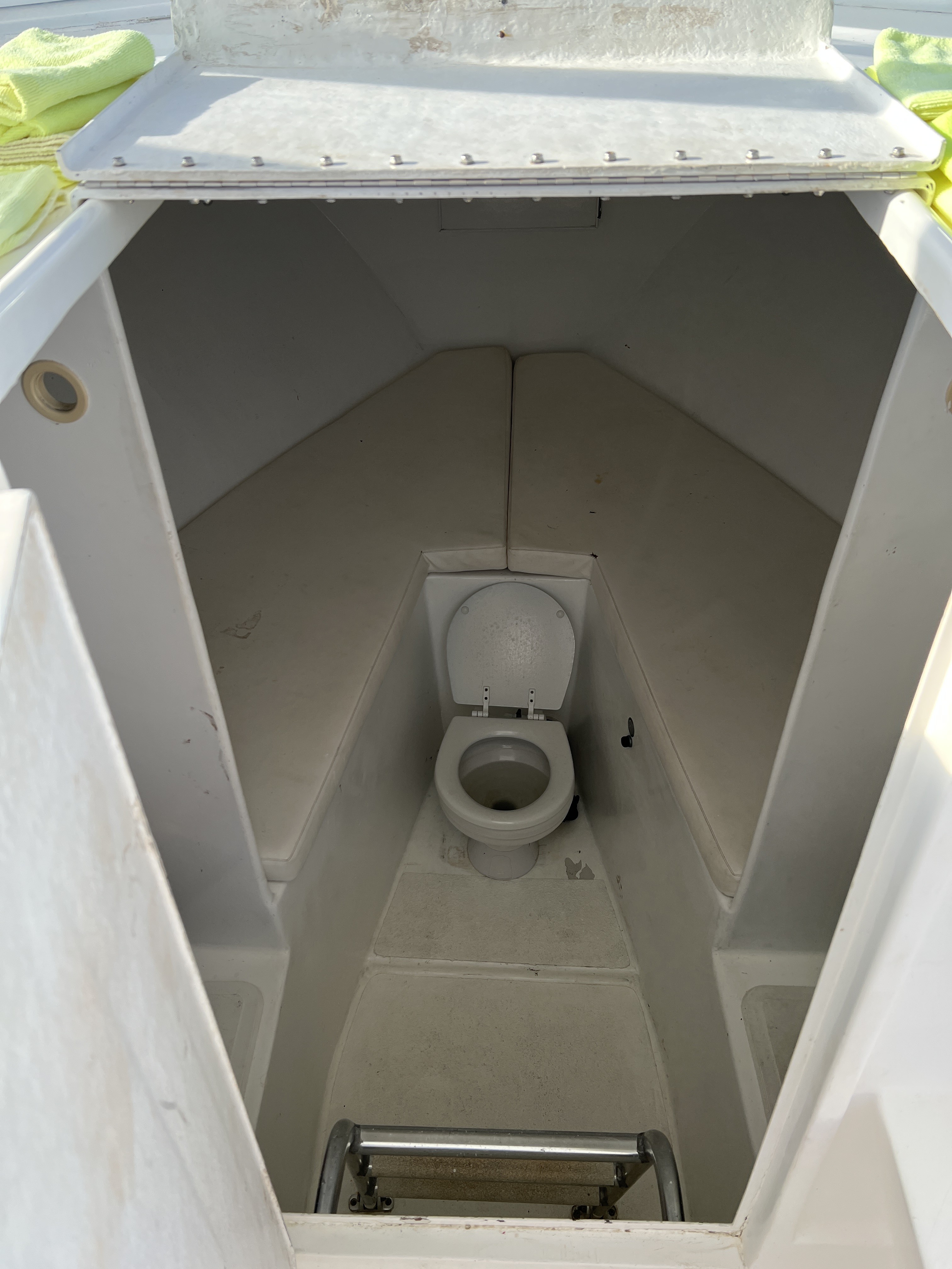 31 Chris Craft  Head