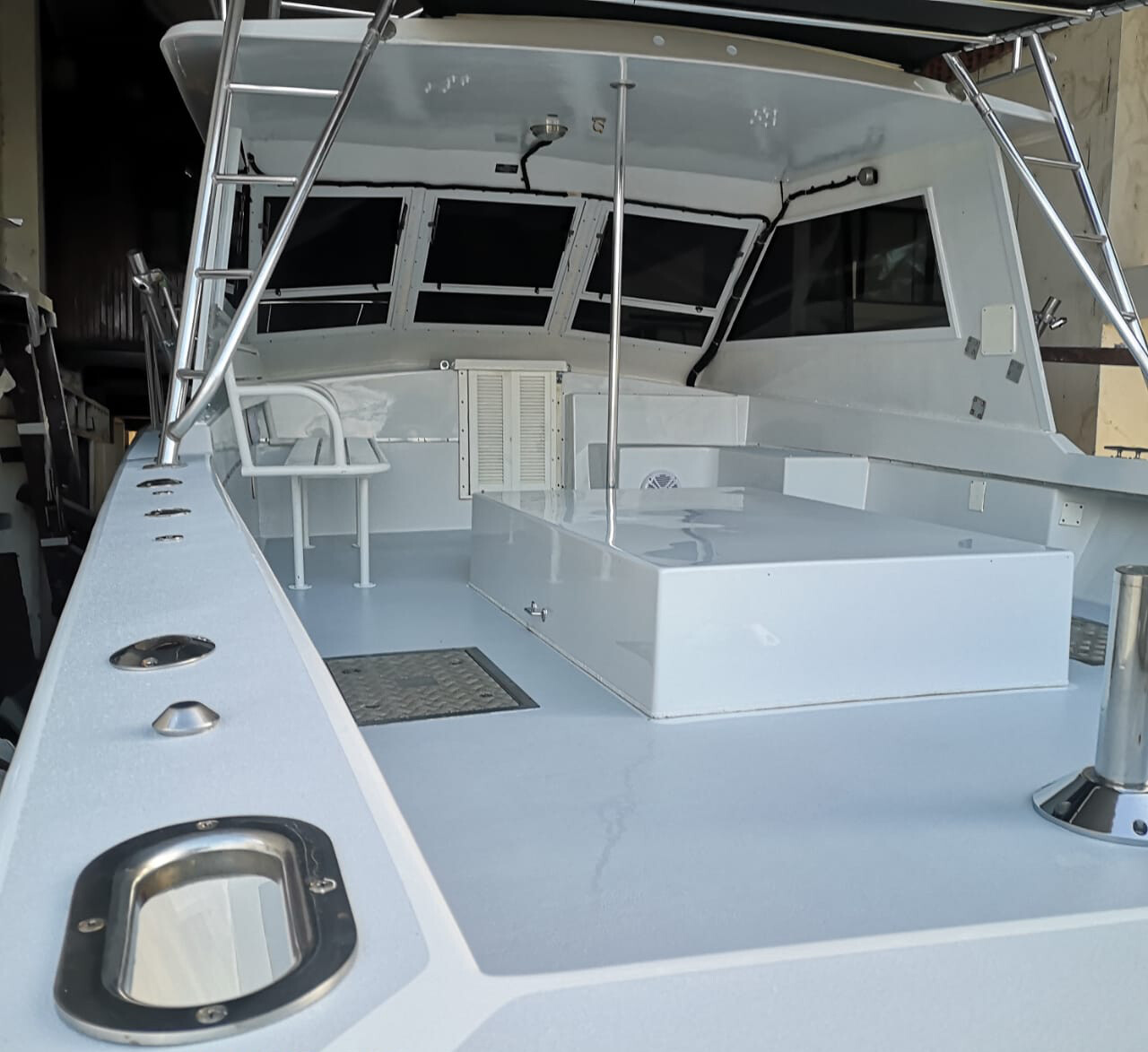31' Island Hopper
